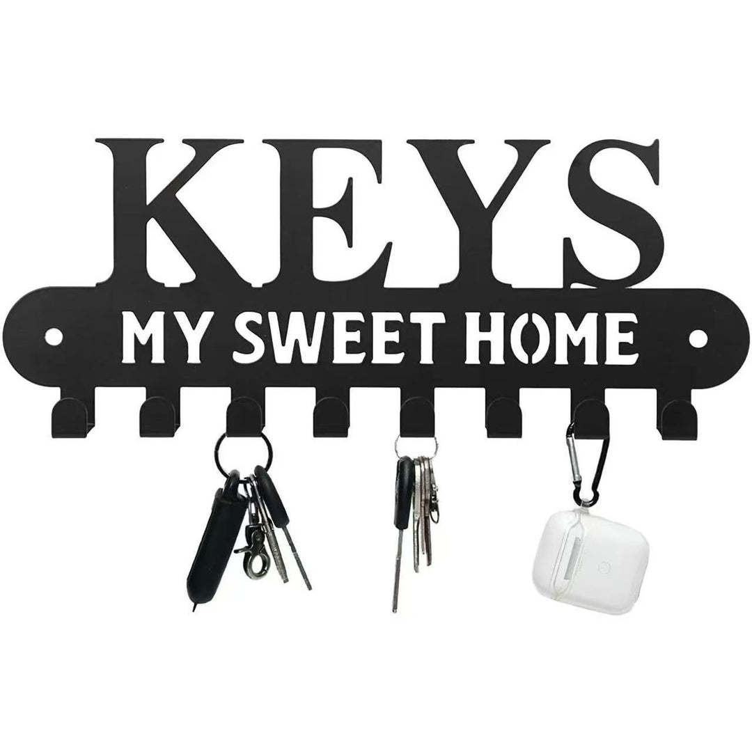 Metal key holder with cat design