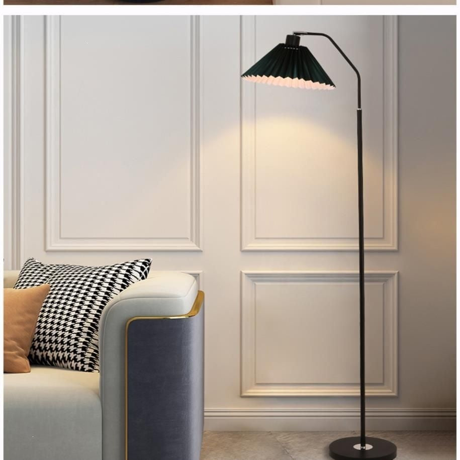Elegant adjustable floor lamp