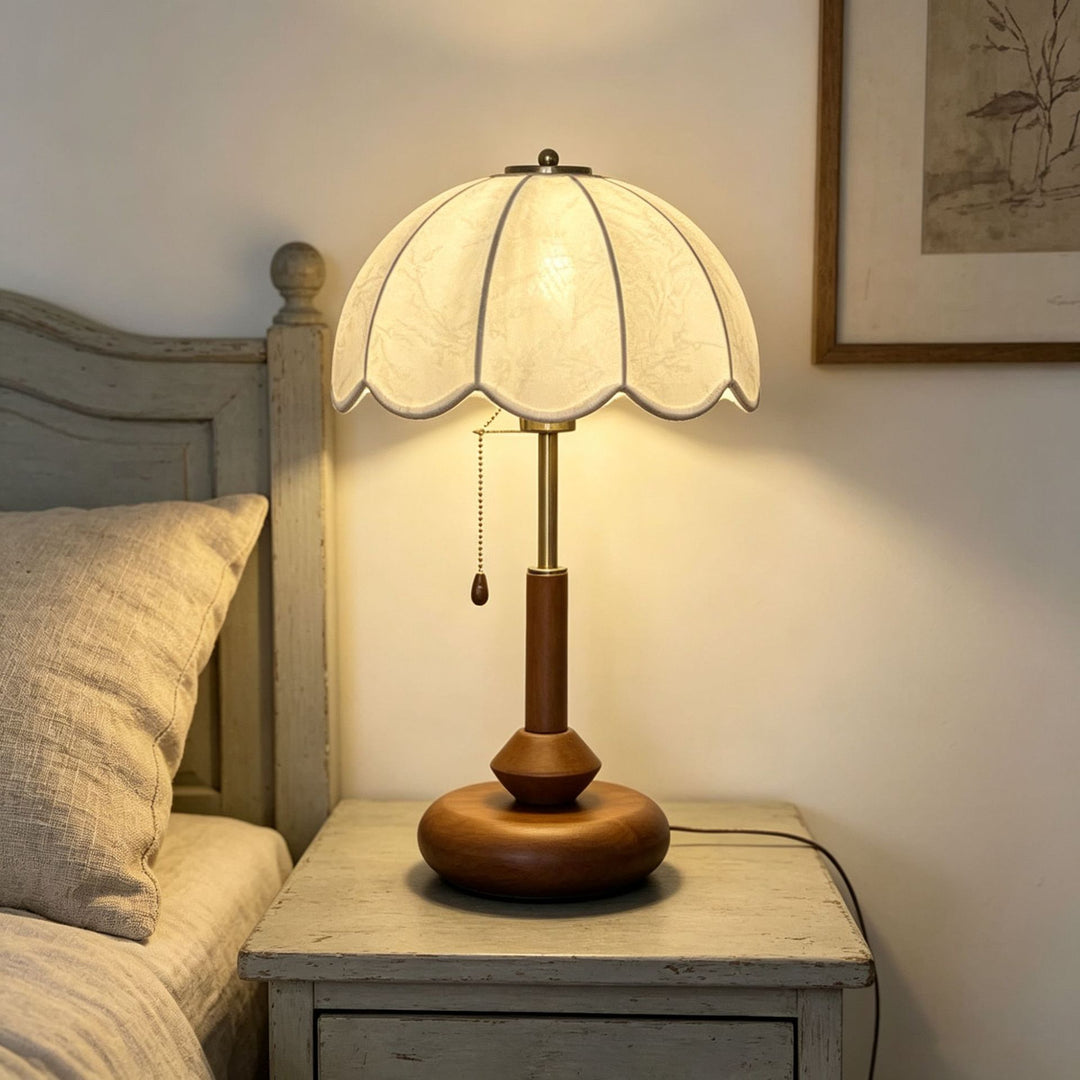 Decorative table lamp