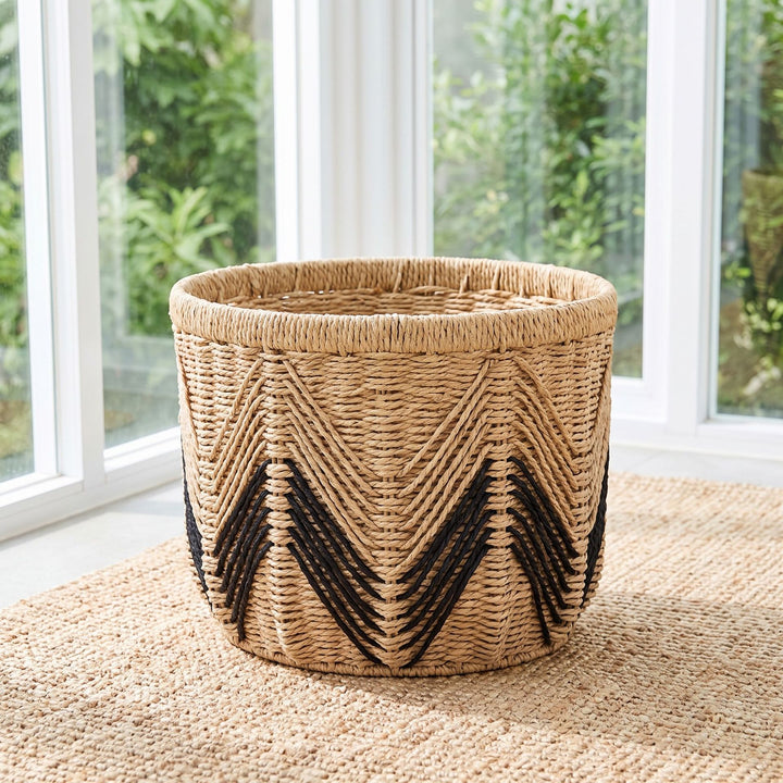 Storage basket with stylish zigzag pattern