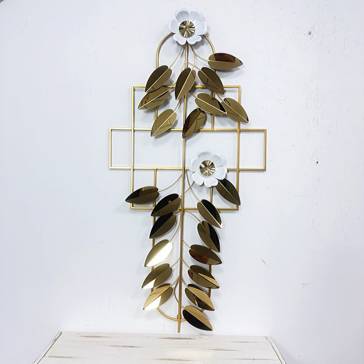 Elegant Botanical Wall Art Sculpture