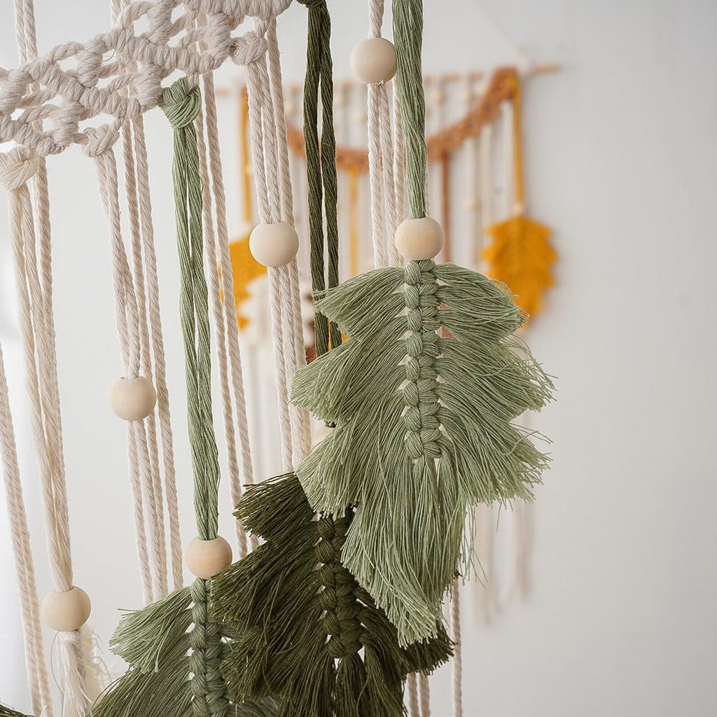 Bohemian Macramé Leaf Wall Hanging