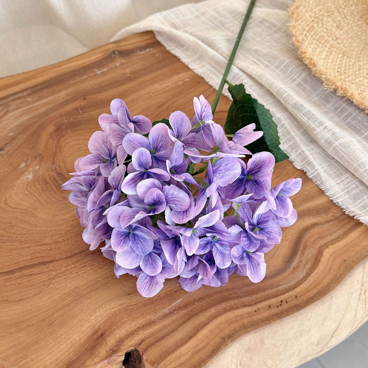 Elegant Hydrangea Floral Accent