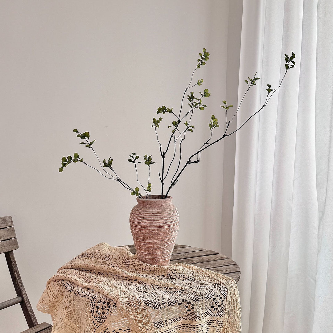 Naturalistic Floral Stem Decoration