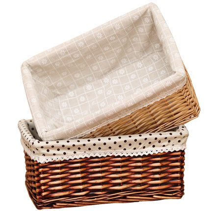 Basket with cotton lining