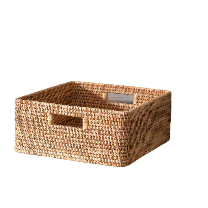Multifunctional storage basket made of natural materials