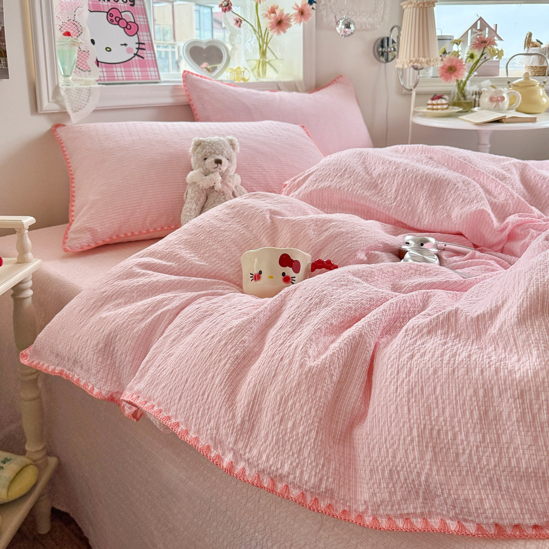 Striped Patchwork Quilt Set