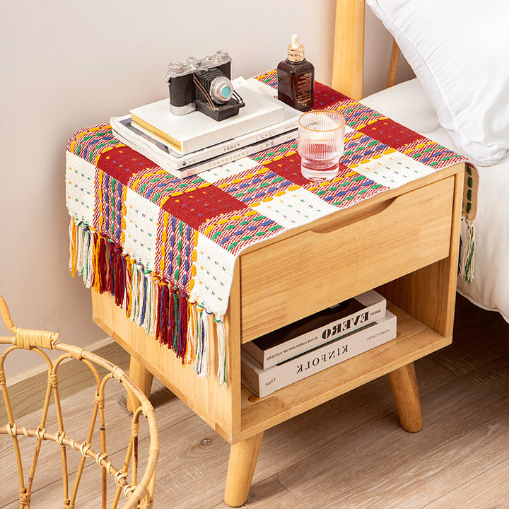 Woven placemat made of cotton in buffalo check with fine structured surface