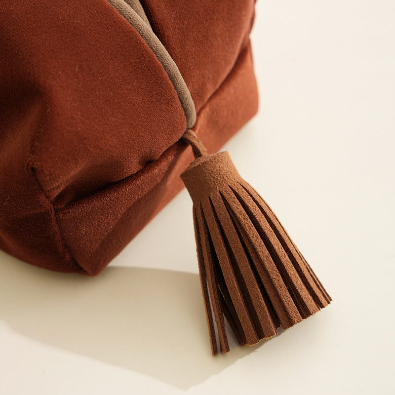 Embroidered tissue box cover made of velvet with tassels