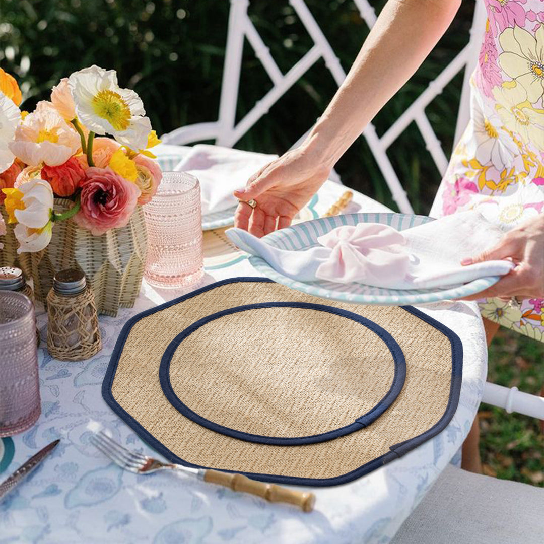 Round sisal scratching mat with octagonal edge and non-slip underside