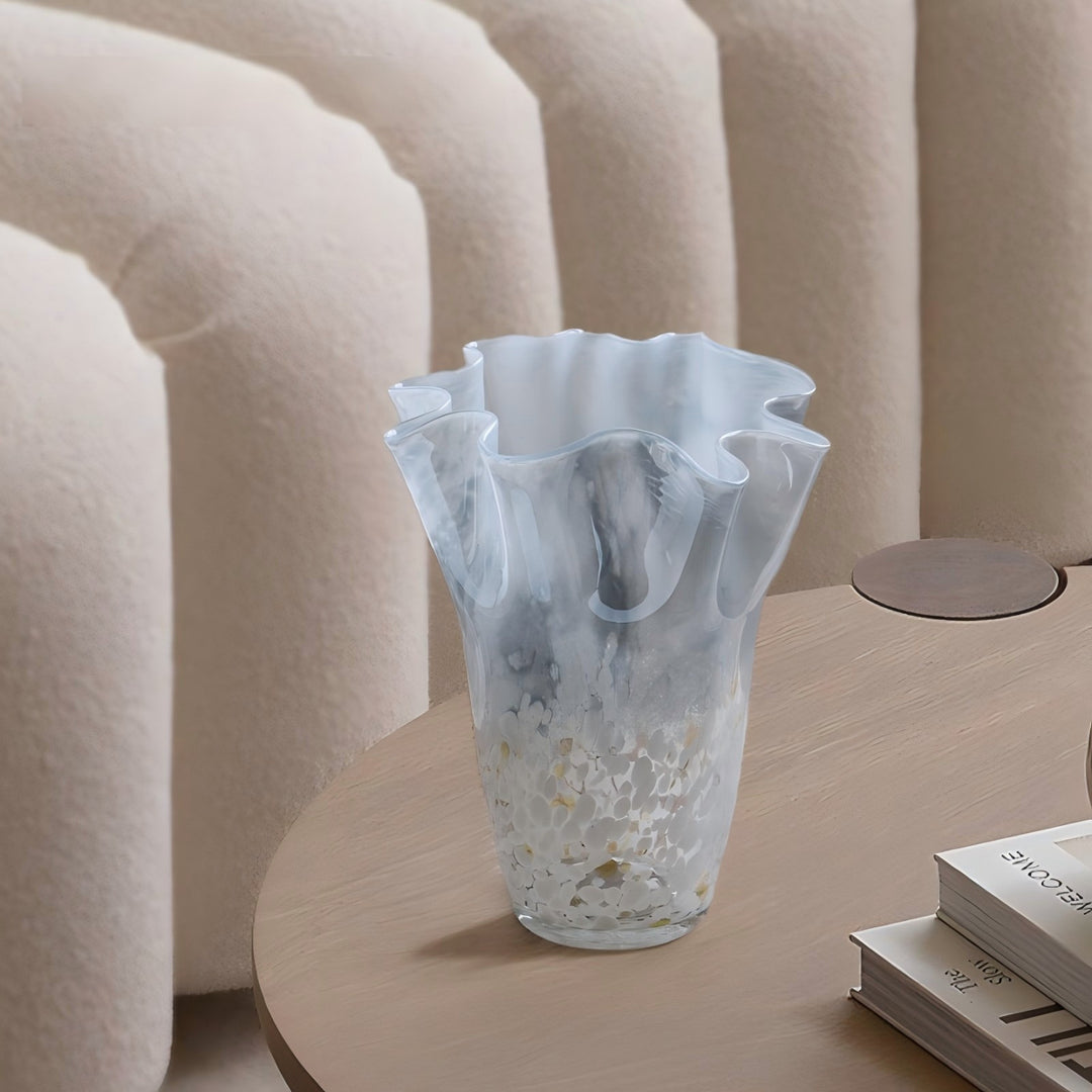 Elegant Glass Vase with Wavy Edge