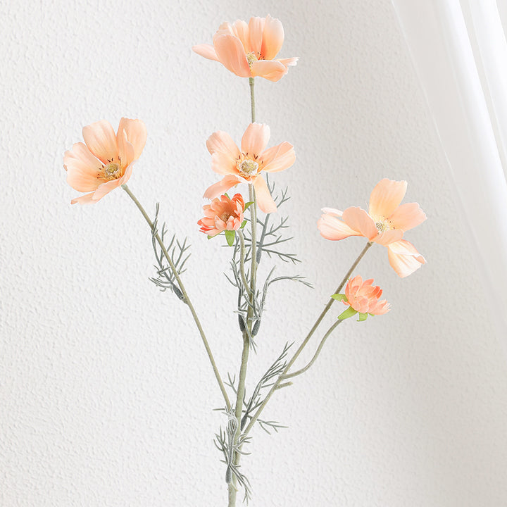 Artificial flower stem with realistic details