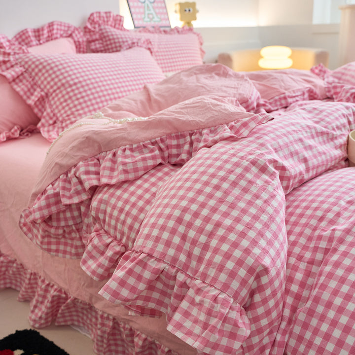 Decorative Gingham Patterned Ruffled Bedding Set Avarnia