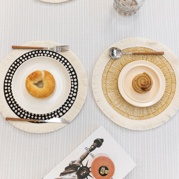 Round woven Boho rug mat with decorative fringes