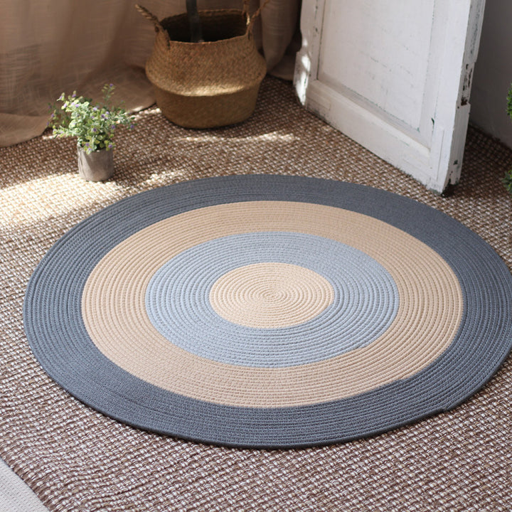 Beautiful round rug