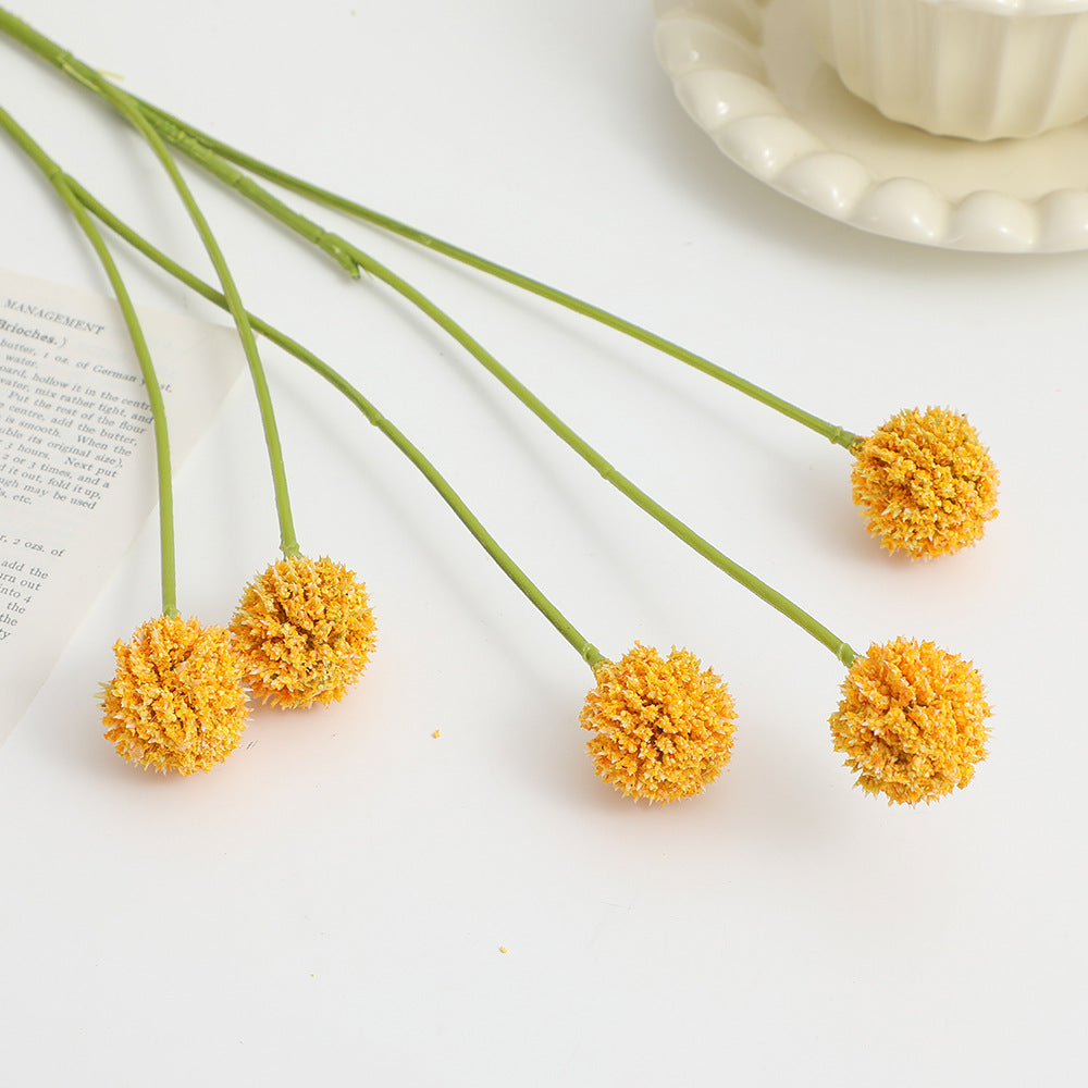 Artificial flower stem with detailed blooms