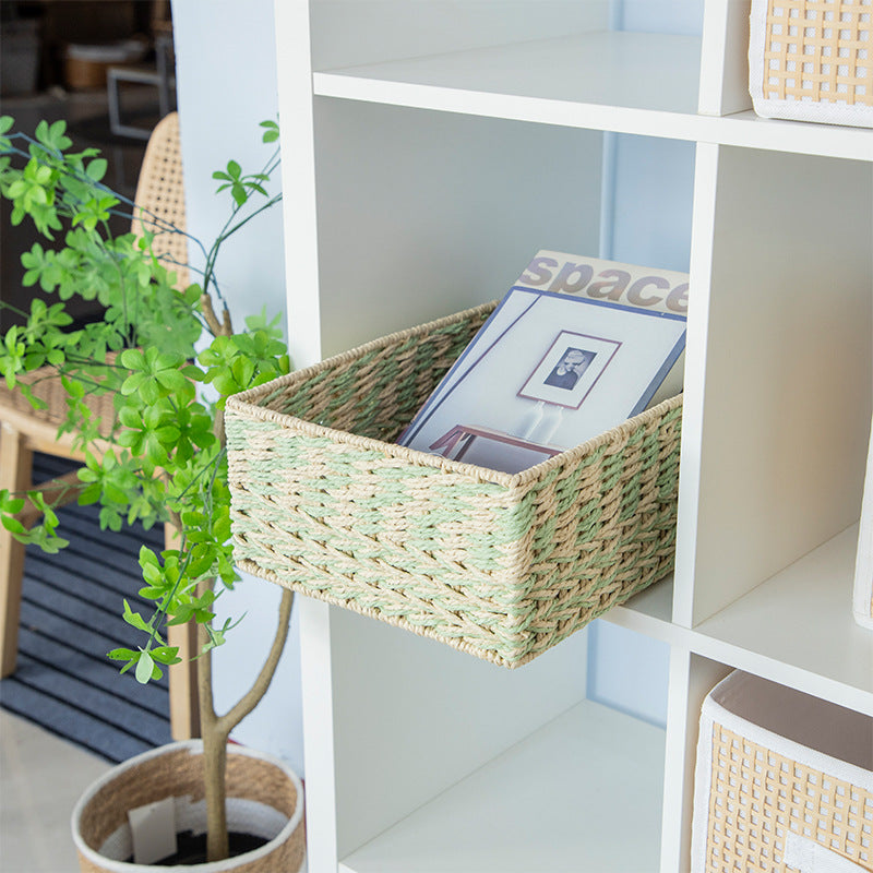 Versatile storage basket made of natural materials