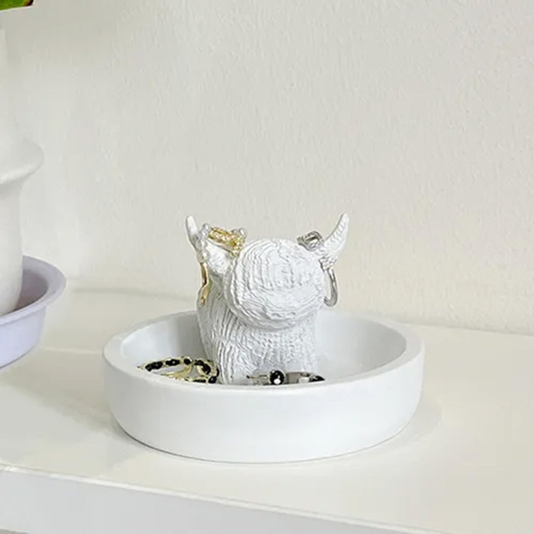 Highland Cow Decorative Phone Holder