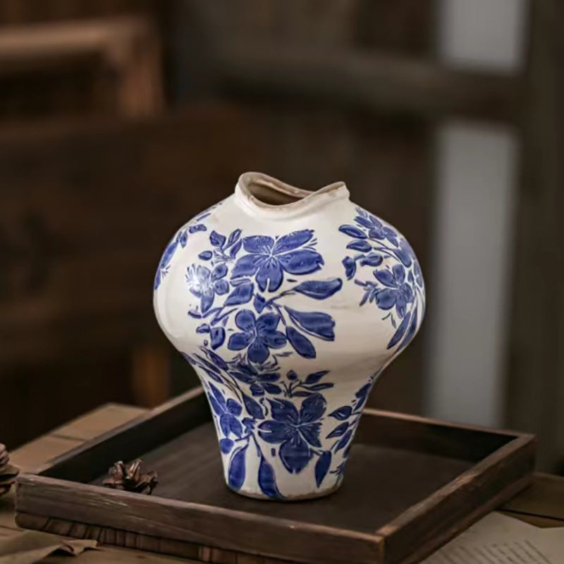 Ceramic vase