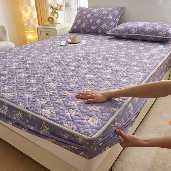 Decorative Quilted Mattress Protector Avarnia