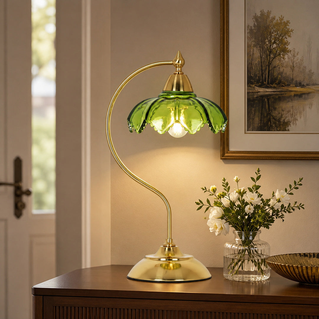Artistic floral table lamp