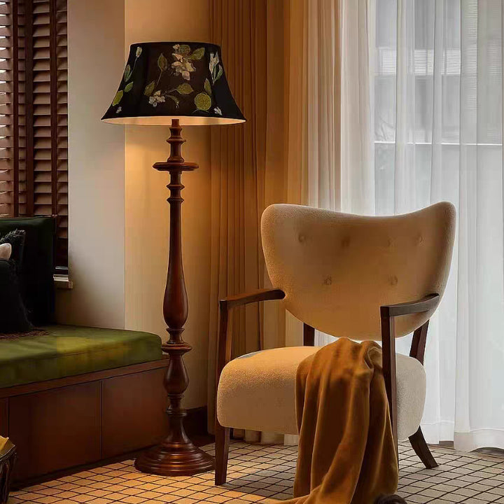 Elegant floral pattern floor lamp