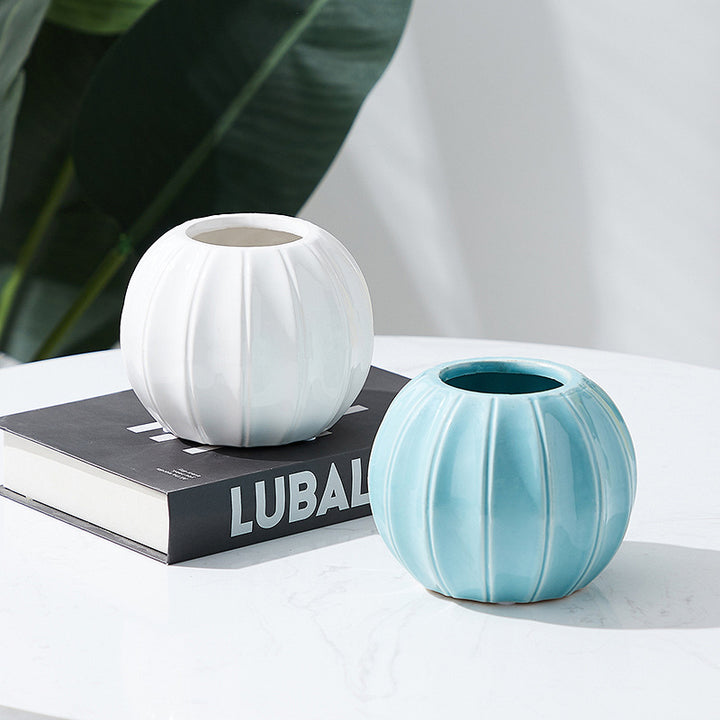 Decorative ceramic vase with modern ribbed design