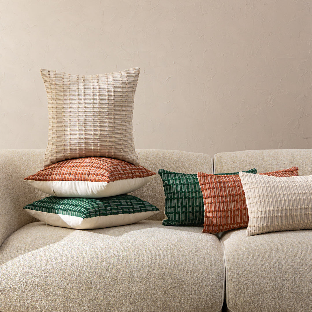 Cotton cushion duo with handwoven texture and hidden zipper