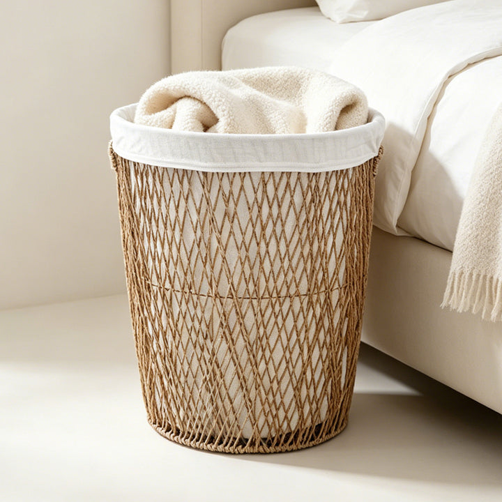 Decorative laundry basket with lid