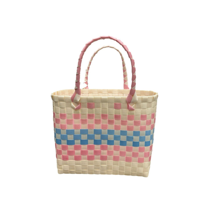 Charming and playful handbag