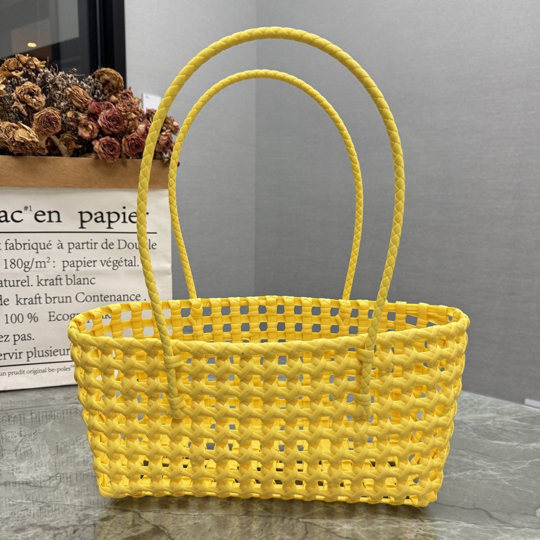 Handmade wicker bag
