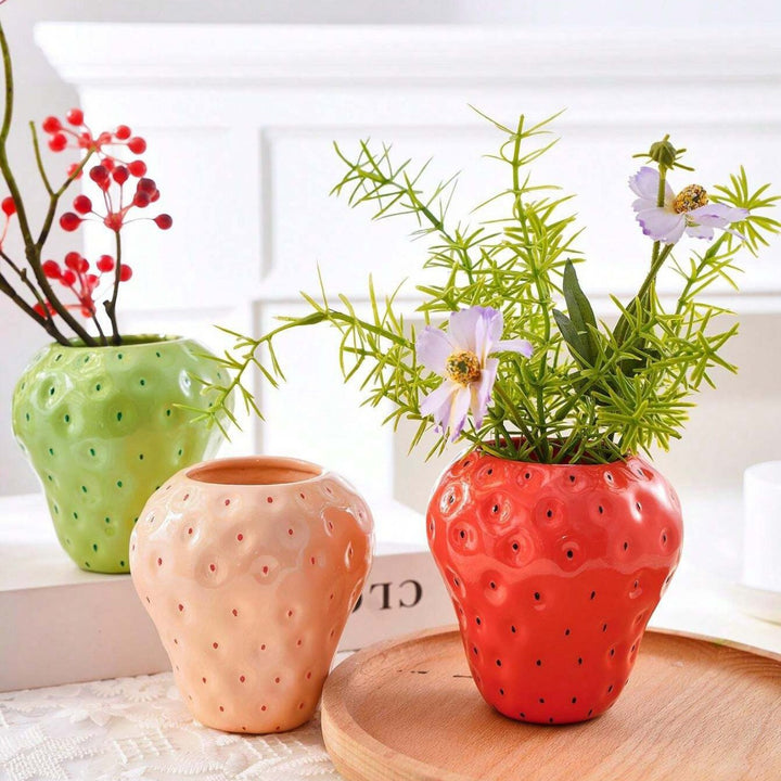 Home Decorative Strawberry Shaped Pot