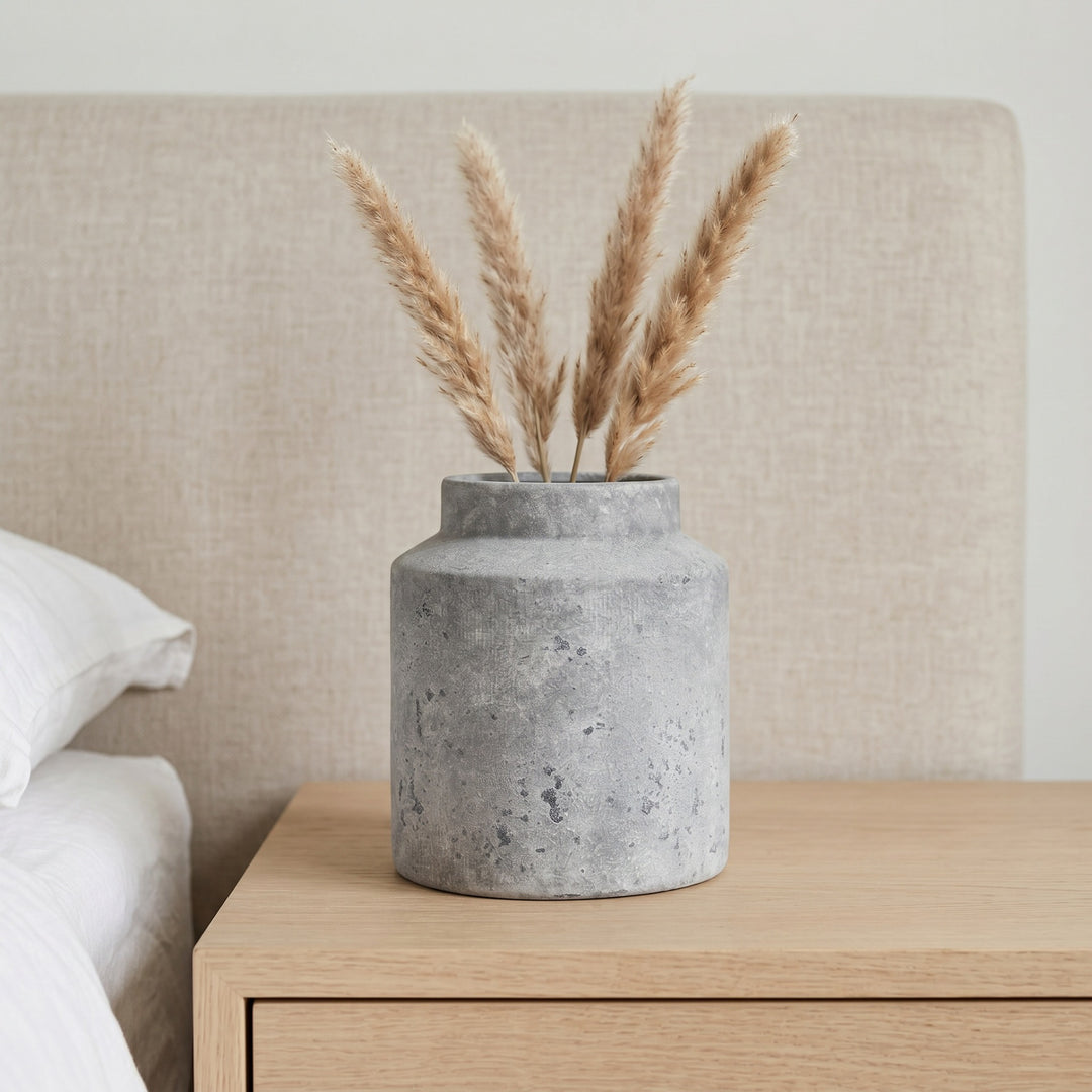 Modern ceramic vessel