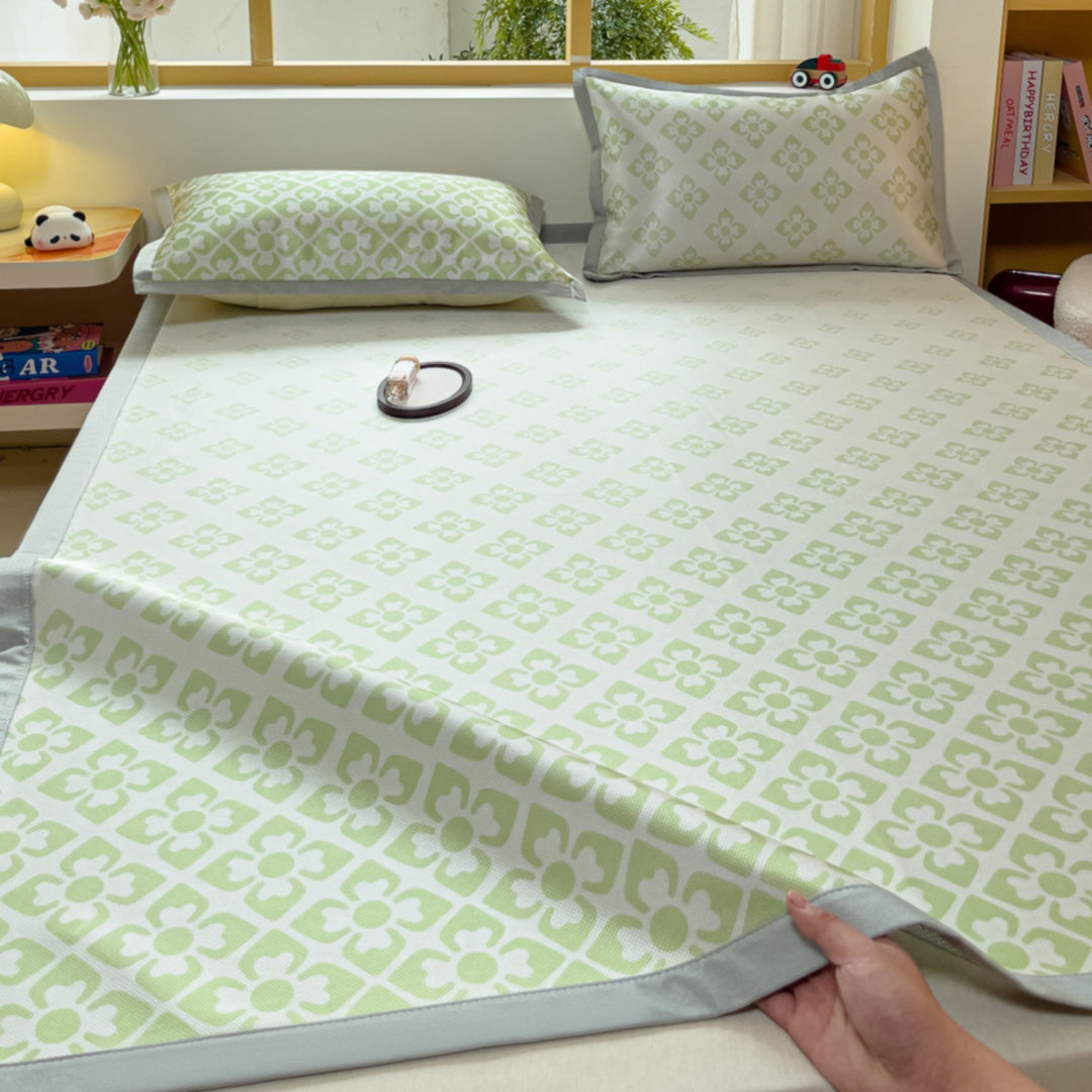 Geometric Print Soft Cotton Bedspread