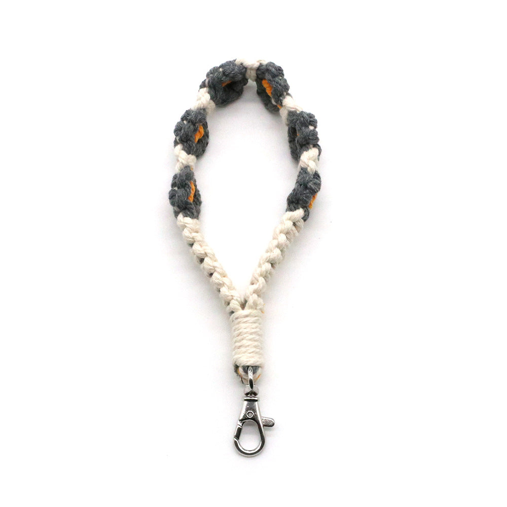 Decorative keychain made of macrame