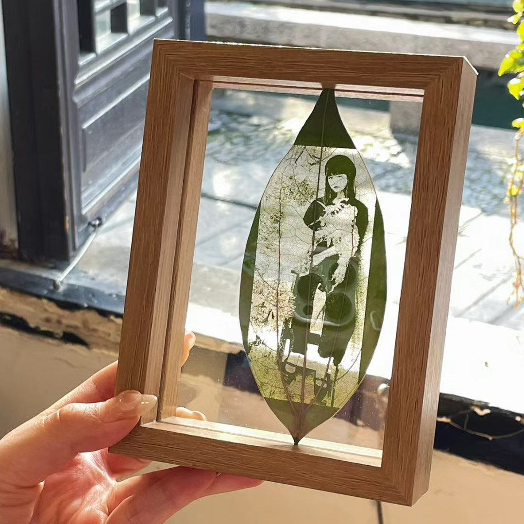 Artistic Leaf Frame