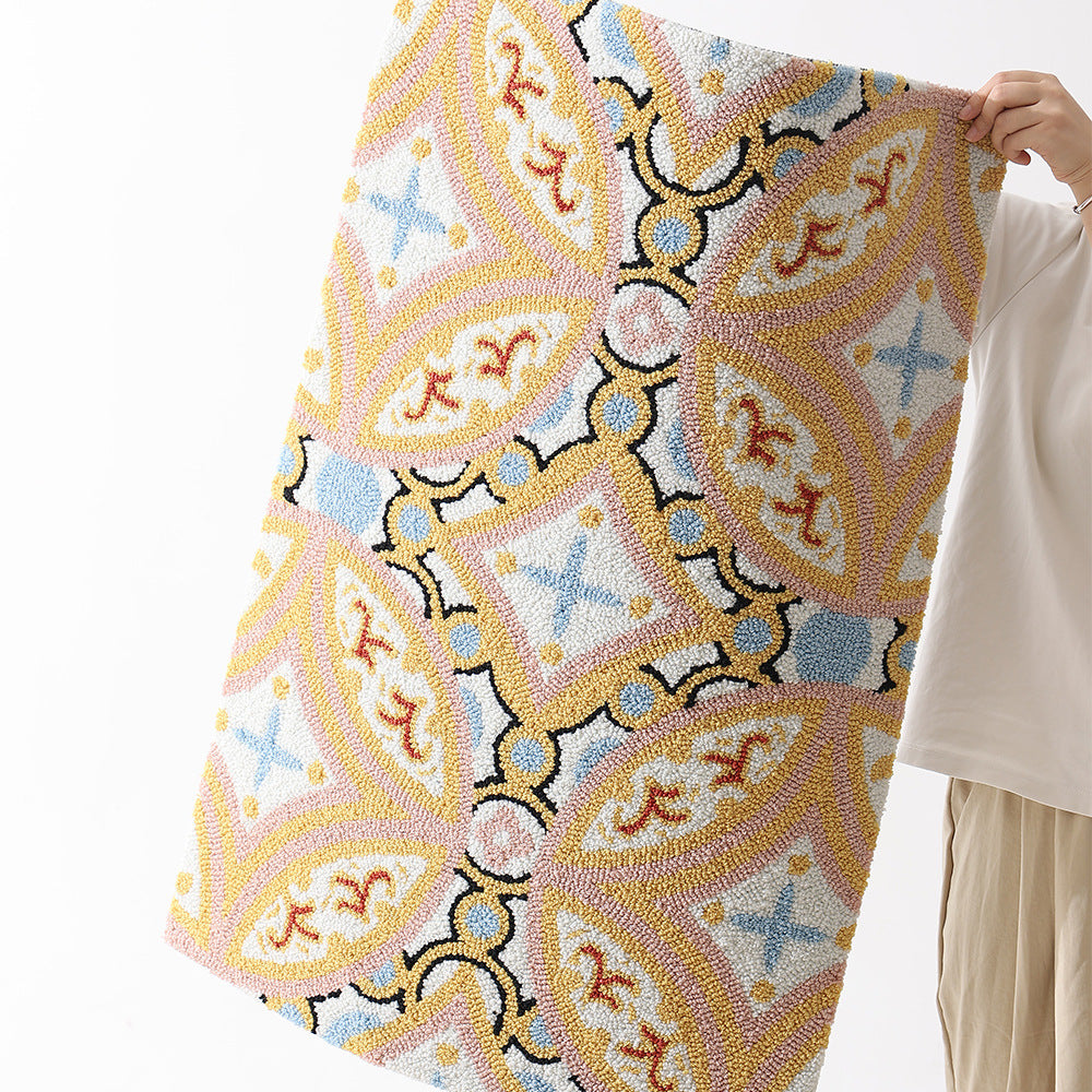 Floral bath mat made of absorbent cotton loop structure with non-slip underside