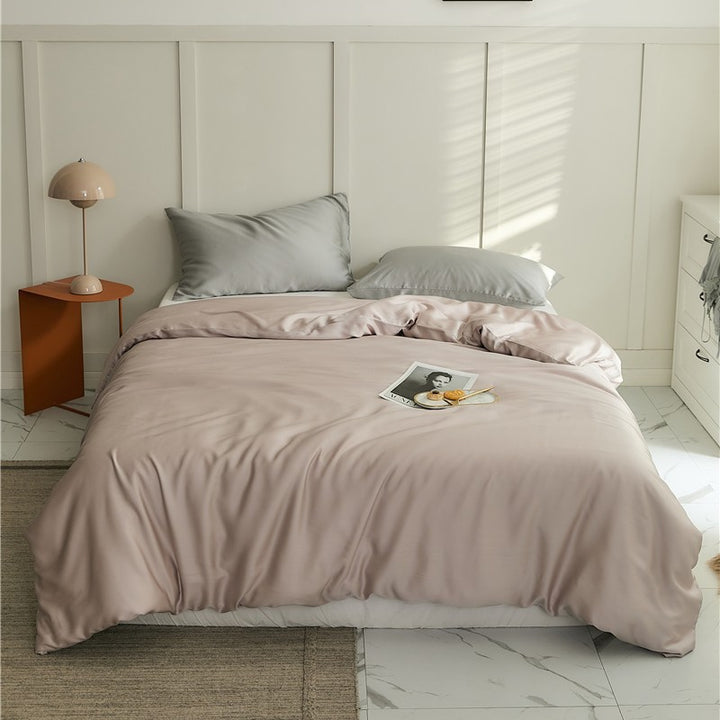 Decorative Elegant Silky Duvet Cover Set Avarnia