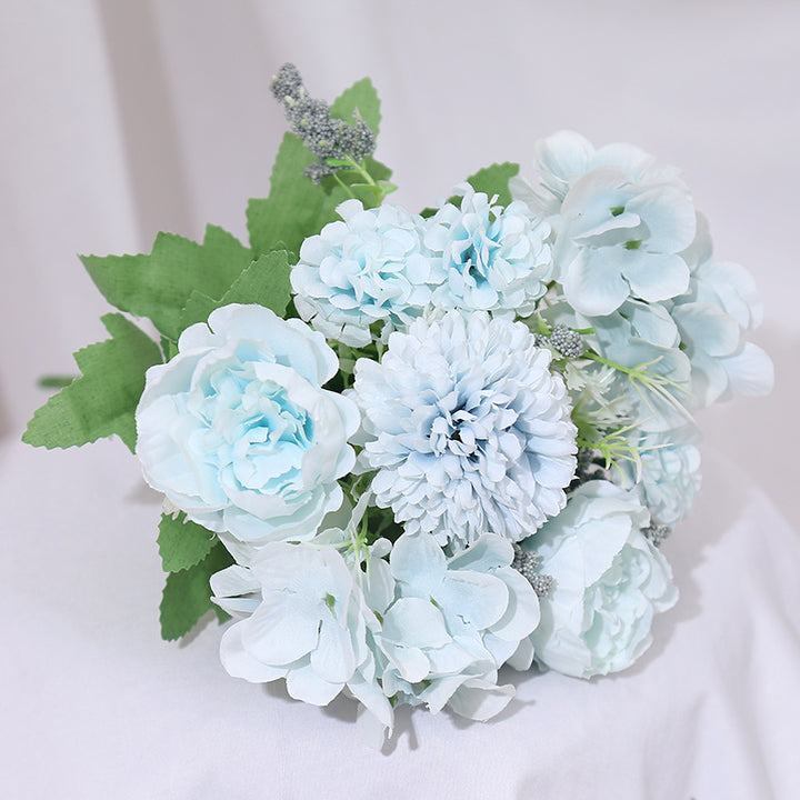 Decorative artificial flower bouquet