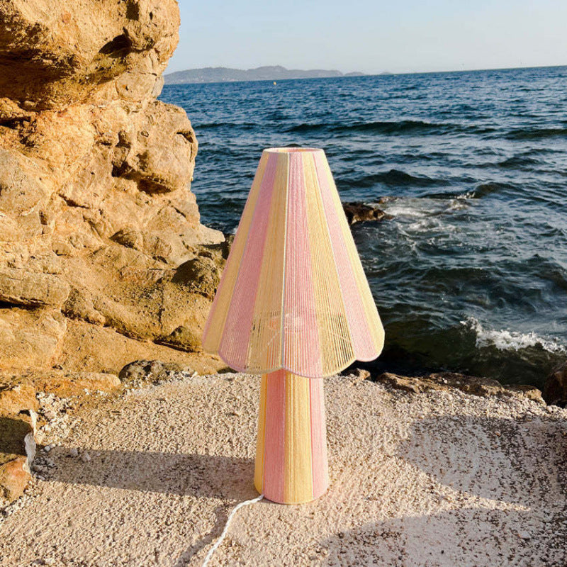 Artistic table lamp