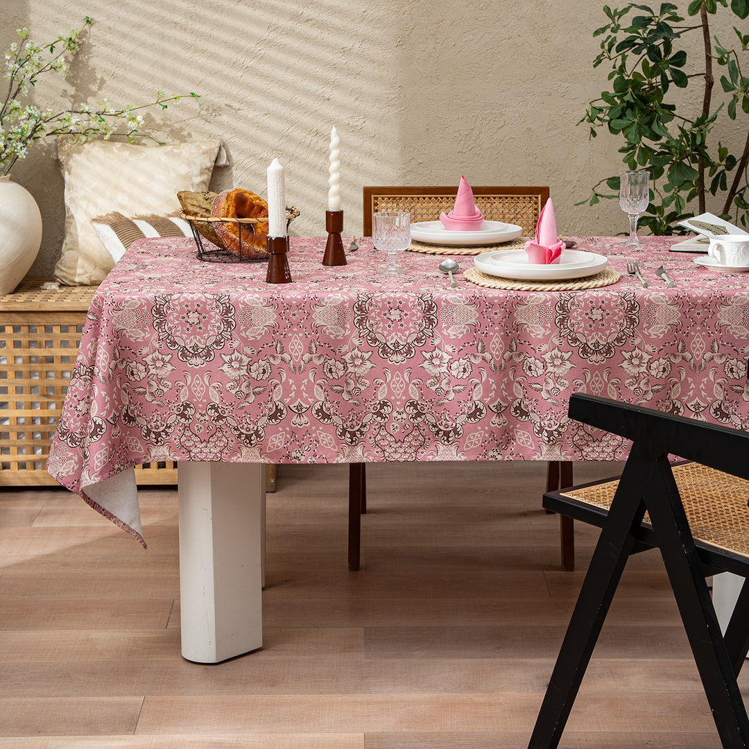 Rectangular tablecloth in country house style made of cotton blend fabric with floral all-over print