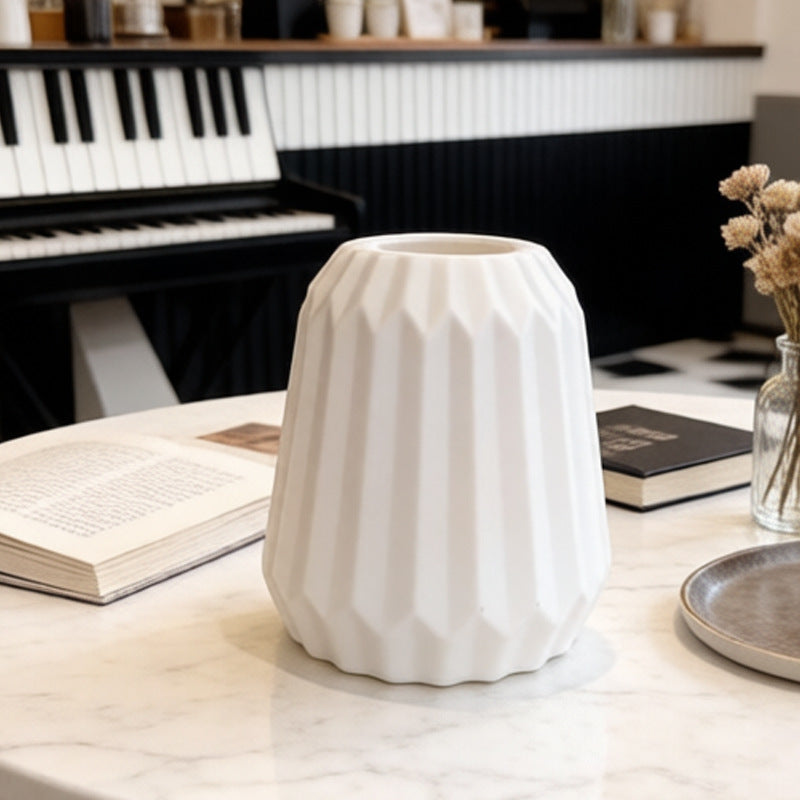 Textured Geometric Table Vase
