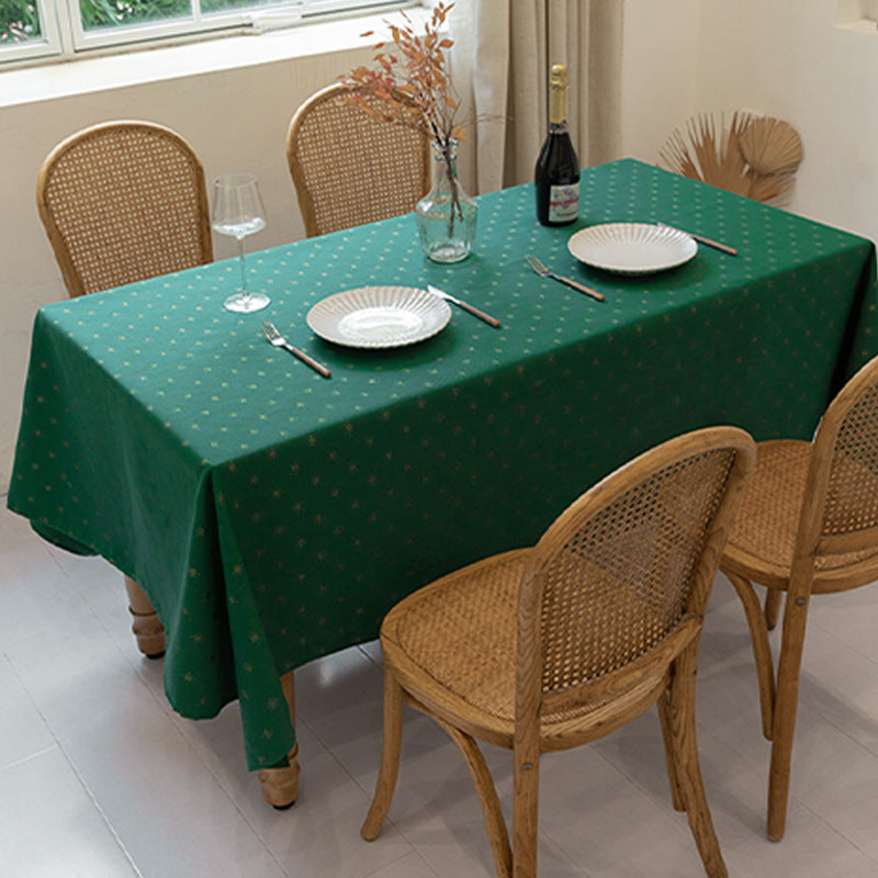 Woven jacquard tablecloth with diamond relief and easy-care cotton blend