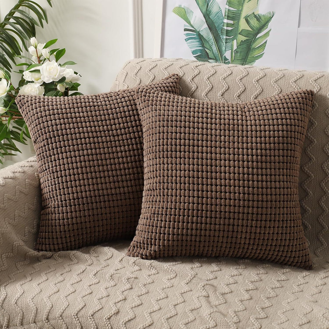 Textured Waffle-Weave Cotton Lumbar and Square Pillow Covers Set