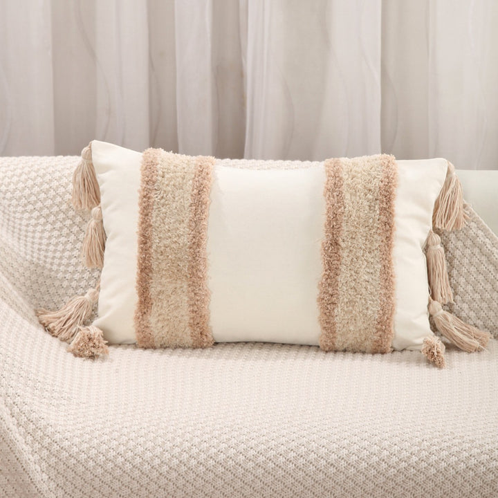 Textured Diamond Pattern Throw Pillow