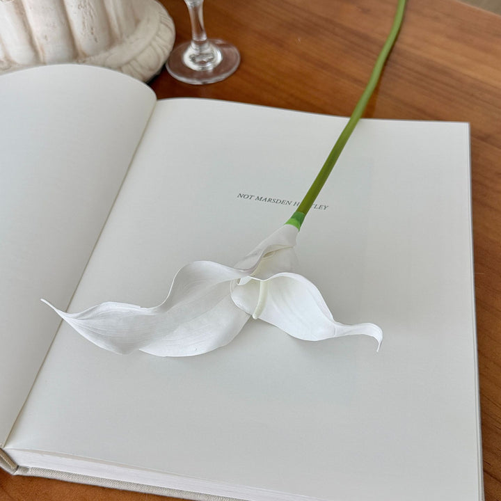 Decorative Calla Lily Stem for Home Decor