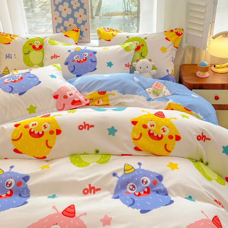 Playful Cartoon Bear Bedding Set