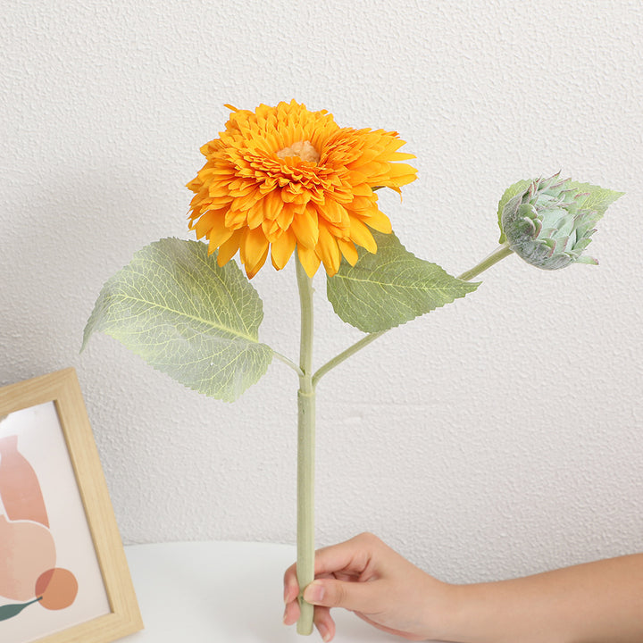 Artificial bouquet with detail-loving flowers and leaves