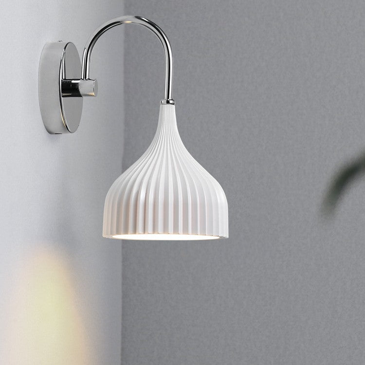 Fluted drop-shaped ceramic wall lamp with chrome backplate