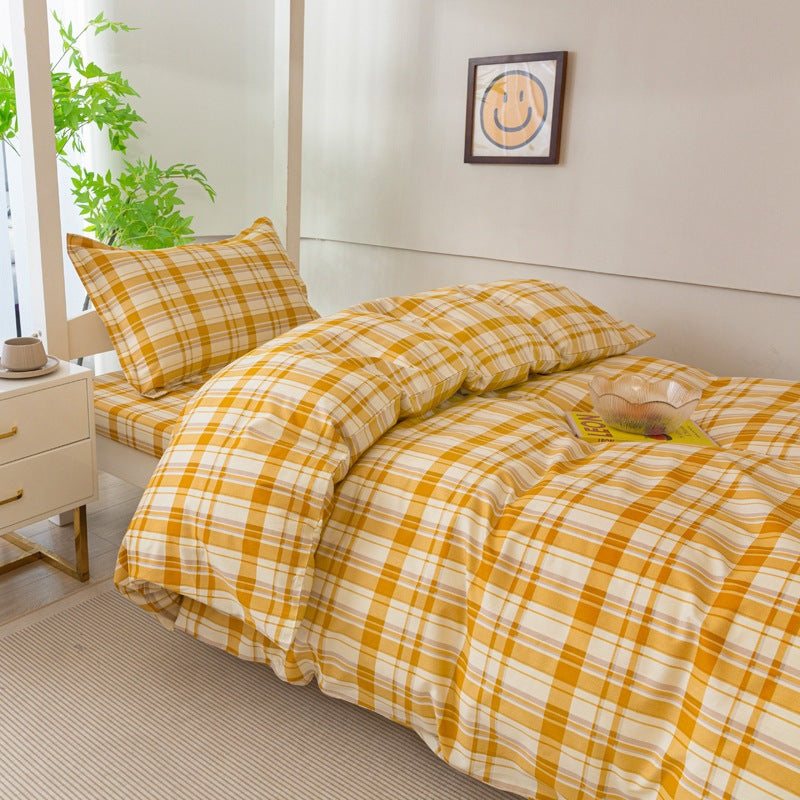 Decorative Gingham Pattern Cozy Bedding Set Avarnia
